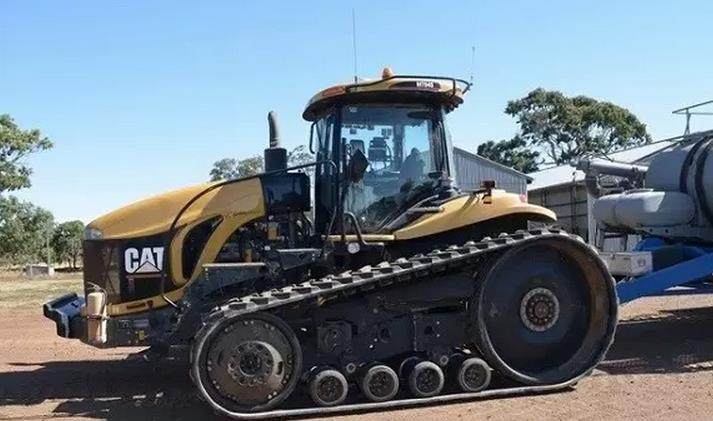 履帶拖拉機(jī)車(chē)架大梁振動(dòng)時(shí)效去應(yīng)力效果分析